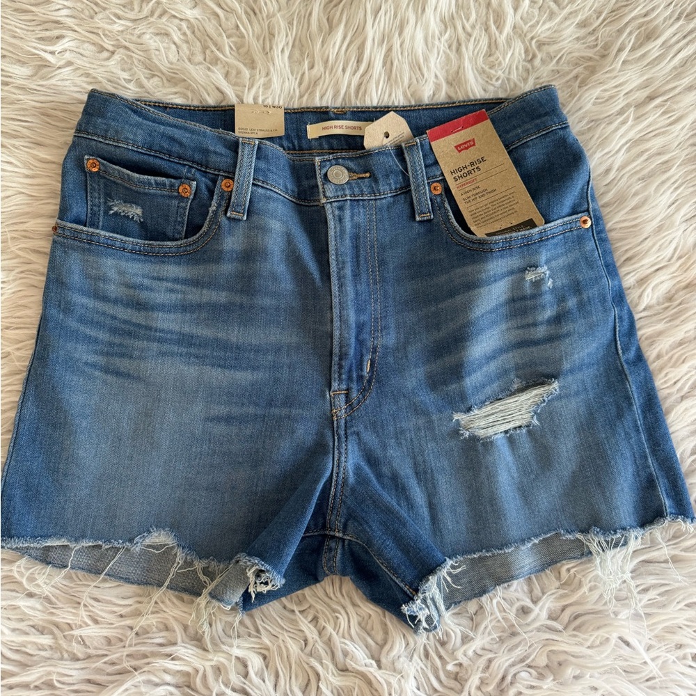 Nwt Levi shorts
